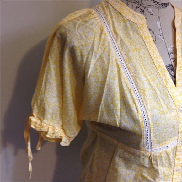 *loft V Neck Yellow Top S - Picture 2 of 4